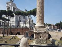 Columna de Trajano y Monumento Victor Manuel II,  viaje a Roma '17, Lenguas Clásicas, 1ºBachillerato.